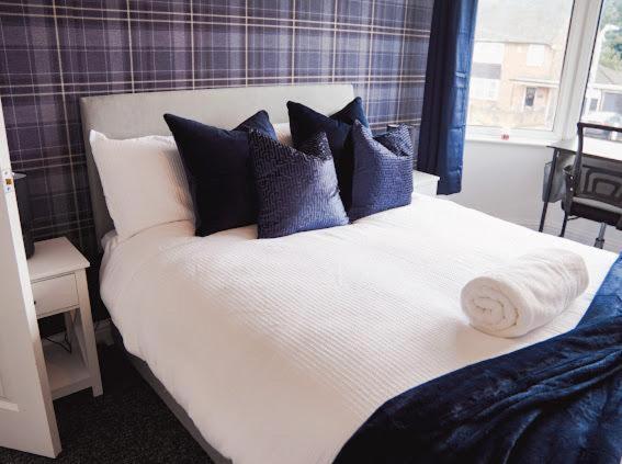 Home In Speke- 8 Mins Walk To Airport Exterior photo